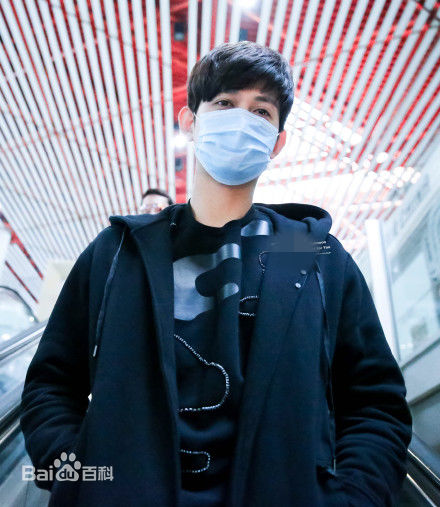 马可(Kyle)机场路拍素颜照相册