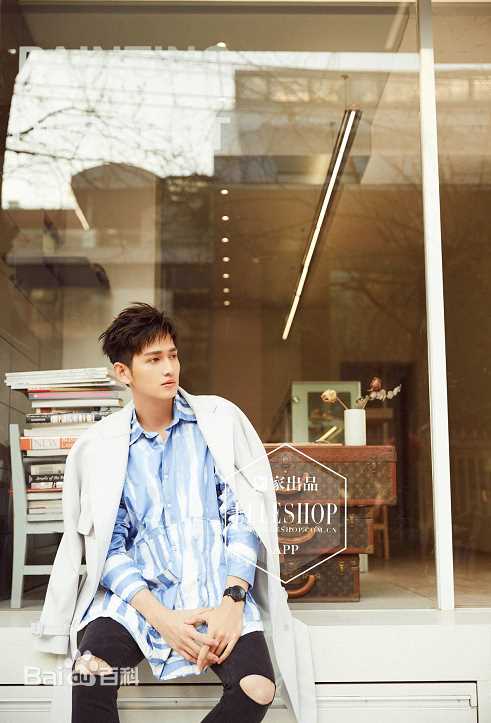 最全马可(Kyle)在《ELLESHOP》中的相册