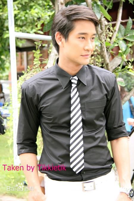 纳瓦·君拉纳拉(Nawat Kulrattanarak)生活照生活照