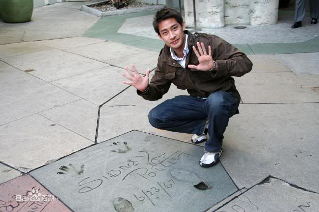 纳瓦·君拉纳拉(Nawat Kulrattanarak)生活照生活照