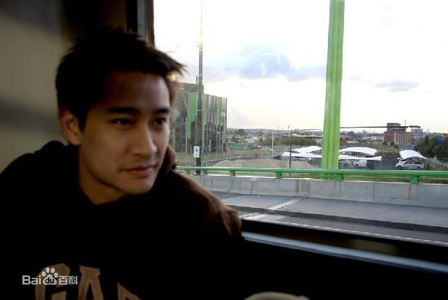 纳瓦·君拉纳拉(Nawat Kulrattanarak)生活照生活照