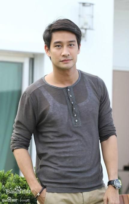 纳瓦·君拉纳拉(Nawat Kulrattanarak)生活照生活照