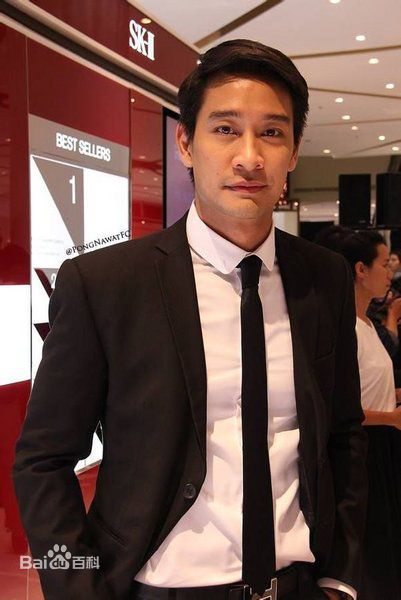 纳瓦·君拉纳拉(Nawat Kulrattanarak)生活照生活照