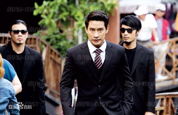 精选纳瓦·君拉纳拉(Nawat Kulrattanarak)