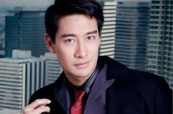 精选纳瓦·君拉纳拉(Nawat Kulrattanarak)