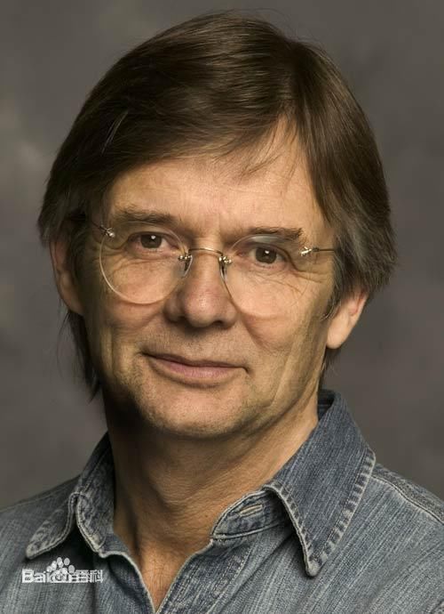 比利·奥古斯特(Bille August)导演性感图片图集