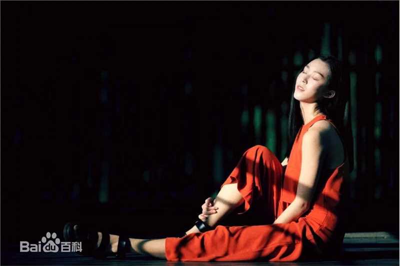 吴桐最新照片图集