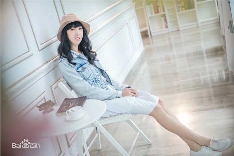 周丽娟前后照片