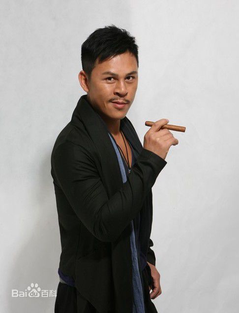 释行宇2010年《无极限》最新剧照