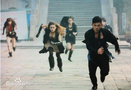 释行宇2010年《无极限》最新剧照