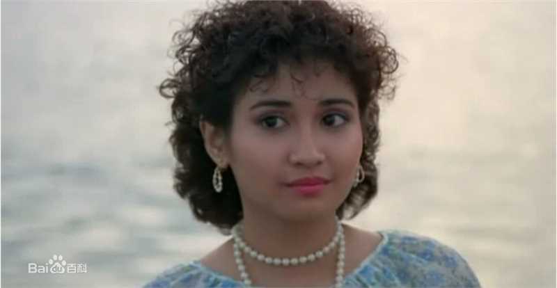 陈佩茜青春1000日生活照