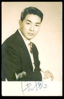 周骢(Chung Chow)生活照生活照相册