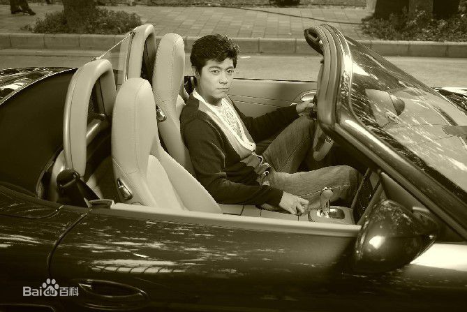 最新王柏杰(Edison、Bo-Chieh Wang)在电影《我们约会吧》中的壁纸