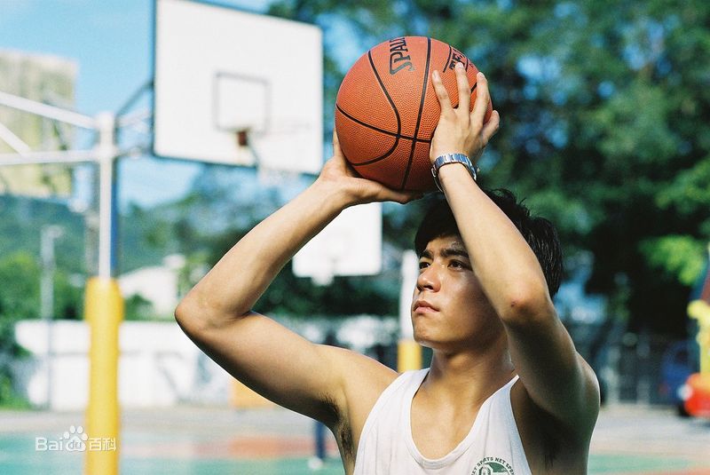 最新王柏杰(Edison、Bo-Chieh Wang)在电视剧《你是我的唯一》中的壁纸