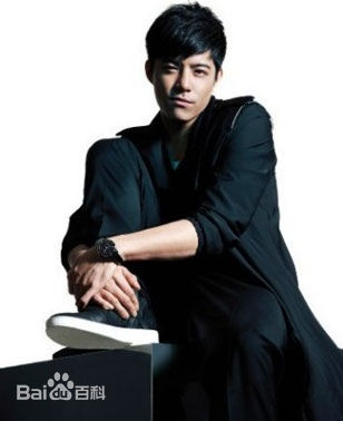 王柏杰(Edison、Bo-Chieh Wang)前后照片