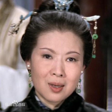 欧阳莎菲前后照片