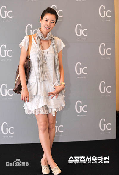 李泰兰()最优质封面海报