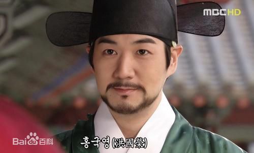 李泰兰()前后照片