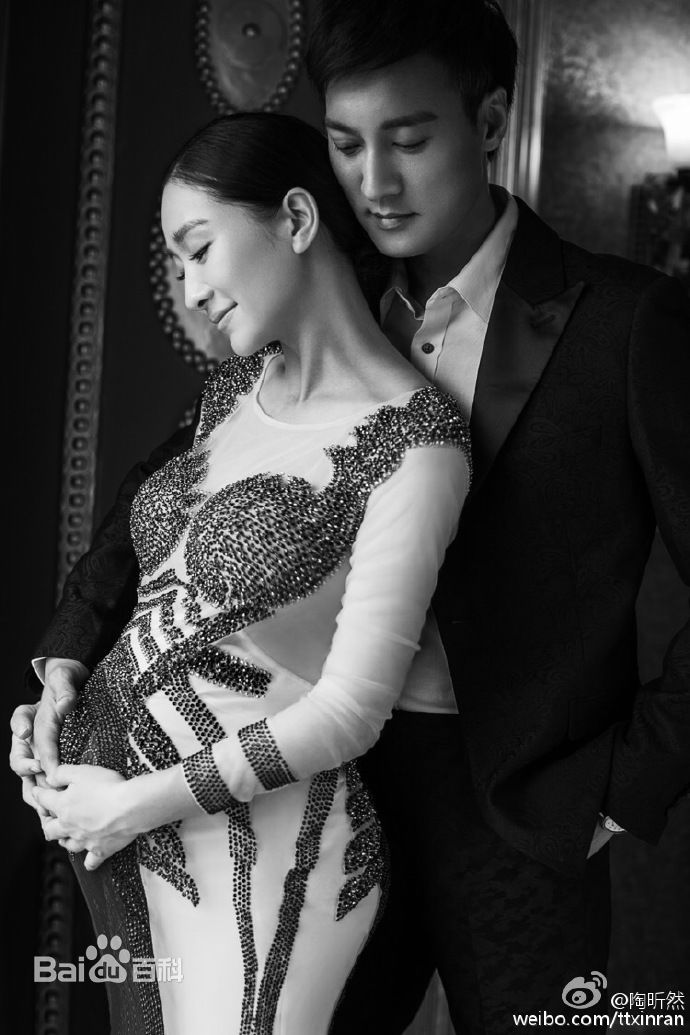 何建泽何陶妈的孕育照片性感图片图集