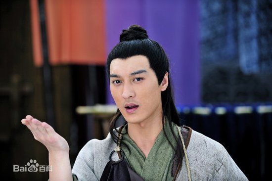 何建泽前后照片