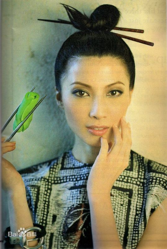 最新欧萱(Jeanette Aw)壁纸