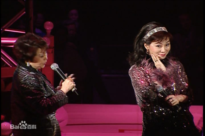 森森(Sylvia Lai)金曲满天星演唱会前后照片