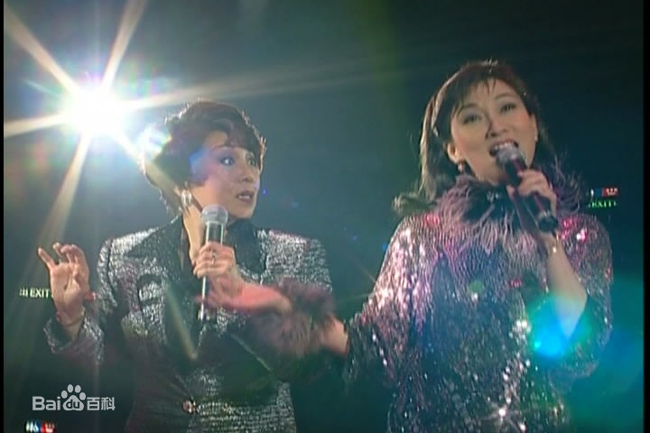 森森(Sylvia Lai)金曲满天星演唱会前后照片