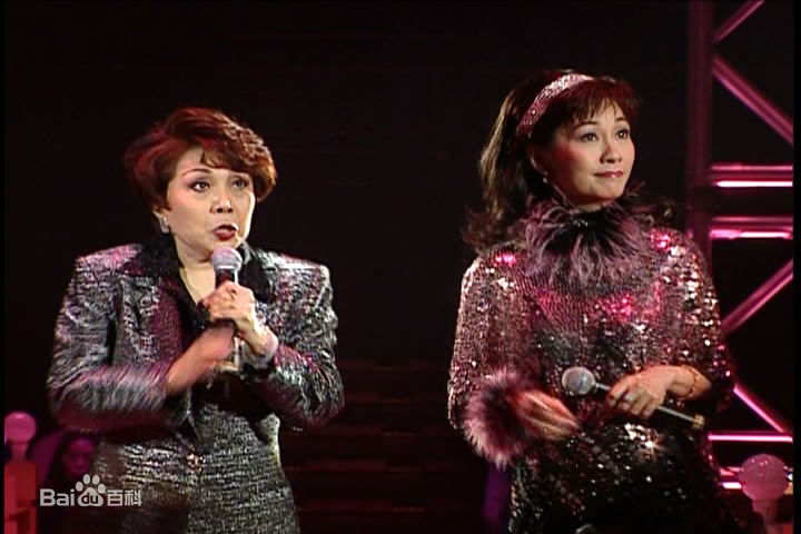 森森(Sylvia Lai)金曲满天星演唱会前后照片