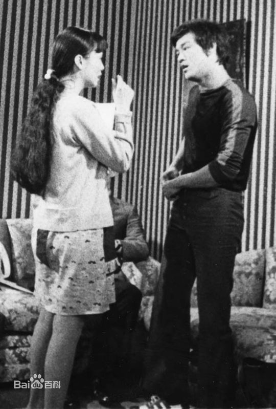 森森(Sylvia Lai)李小龙指点截拳道图片图集