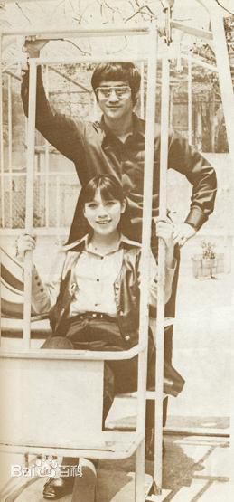 森森(Sylvia Lai)李小龙指点截拳道图片图集