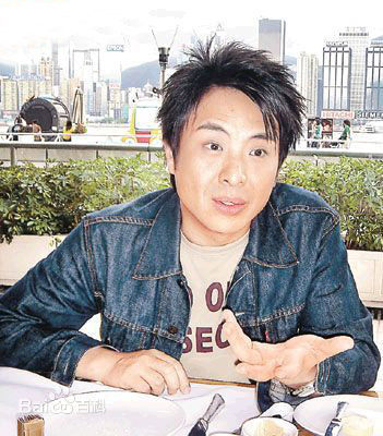 最优质梁思浩生活照