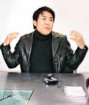 最优质梁思浩生活照