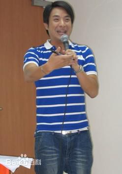 最优质梁思浩生活照