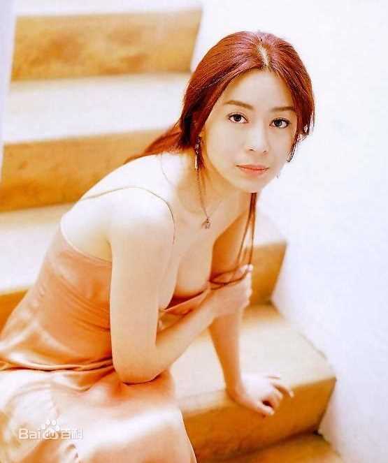 喻可欣参加活动照前后照片