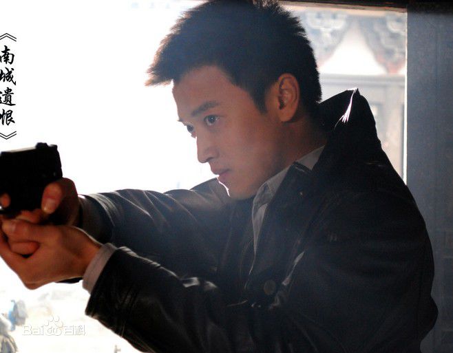 精选蒋毅在2009年《南城遗恨》饰演华威中的图册