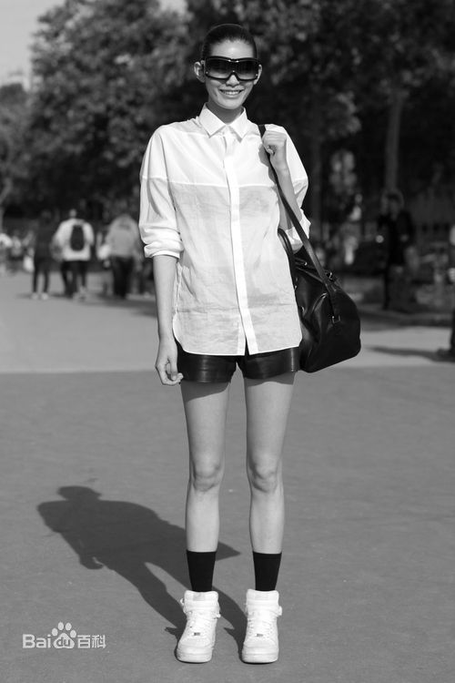 奚梦瑶(Ming Xi)生活照素颜照相册