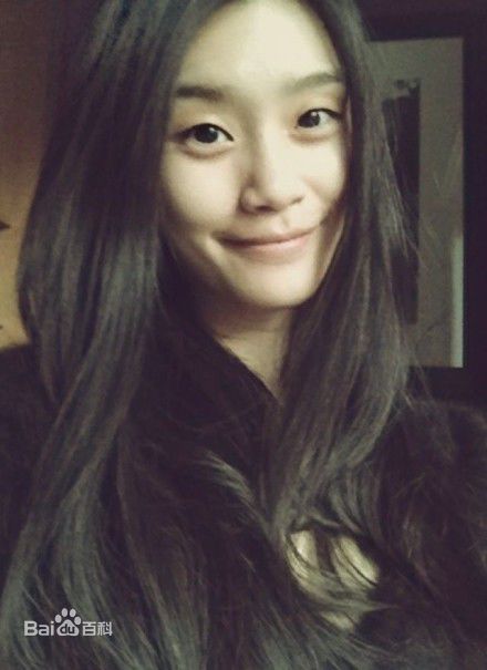 奚梦瑶(Ming Xi)生活照素颜照相册