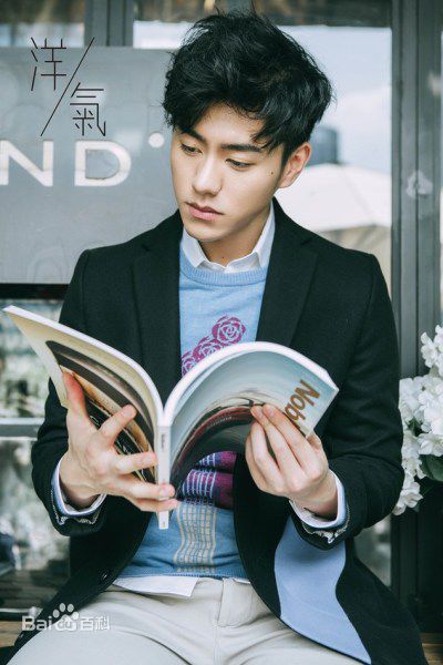 李程彬时尚街拍图册