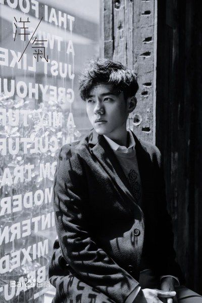 李程彬时尚街拍图册