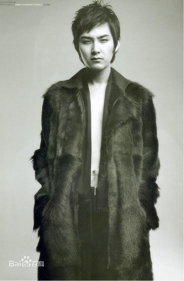 精选松田龙平(Ryuhei Matsuda)精彩图册