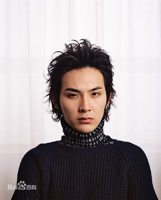 精选松田龙平(Ryuhei Matsuda)精彩图册