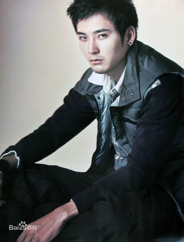 精选松田龙平(Ryuhei Matsuda)精彩图册