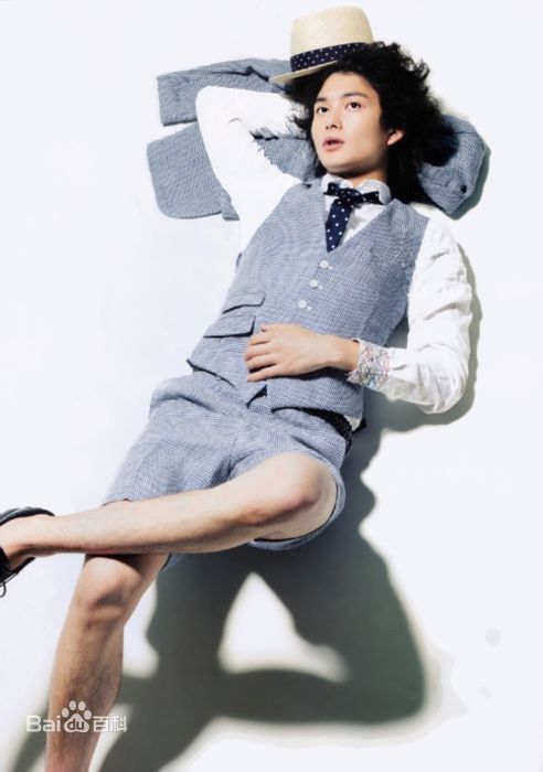 最新冈田将生(おかだ まさき)性感图片