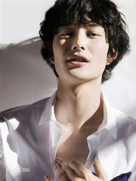 最新冈田将生(おかだ まさき)性感图片