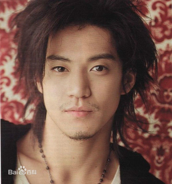 小栗旬(おぐり しゅん、Oguri Shun)生活照