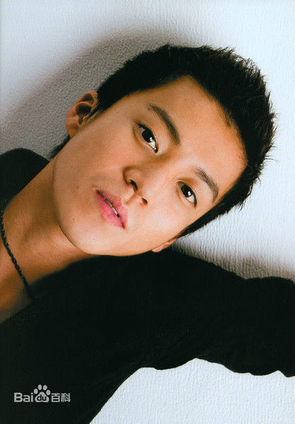 小栗旬(おぐり しゅん、Oguri Shun)生活照