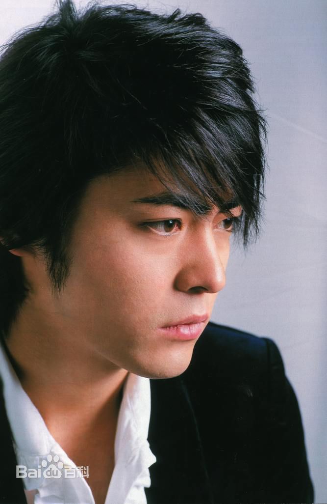 山田孝之(やまだ たかゆき)最新壁纸