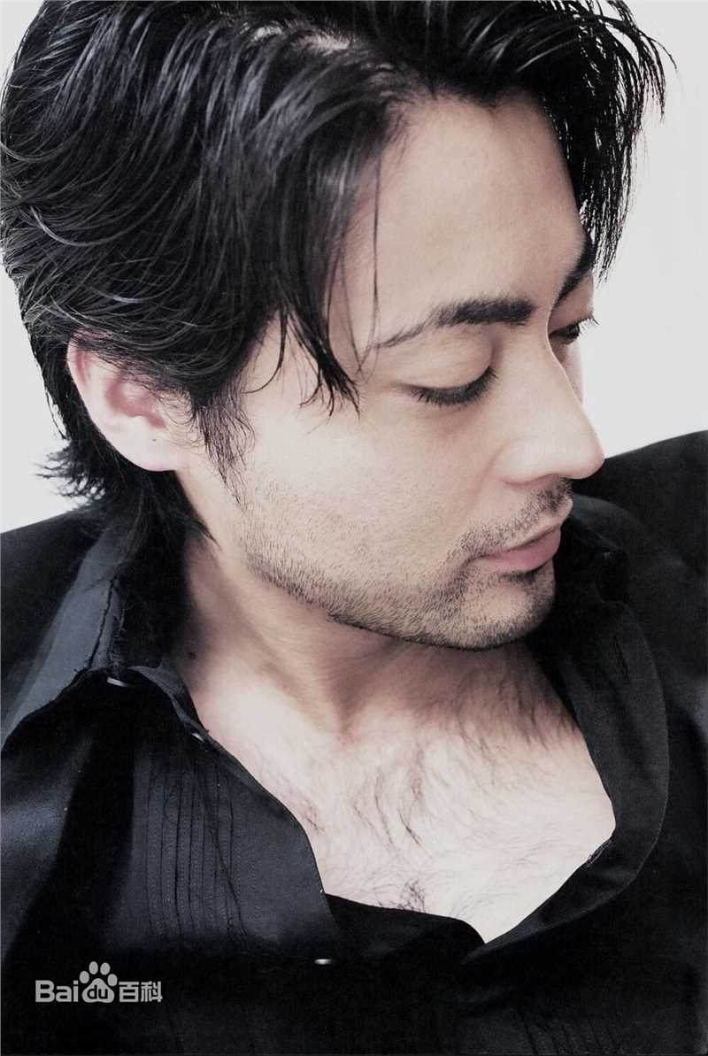 山田孝之(やまだ たかゆき)最新壁纸