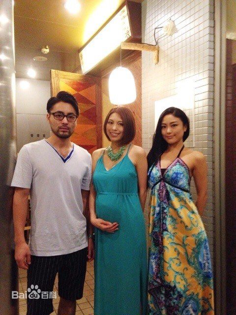 山田孝之(やまだ たかゆき)和家人、朋友前后照片