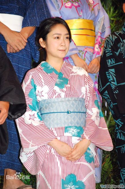 池胁千鹤(池脇千鹤)芊芊鹤个人生活写照图片图集